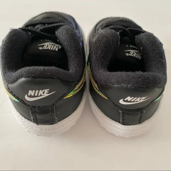 Nike Black with Color Changing Hologram Swoosh Size 2 - Picture 4 of 5